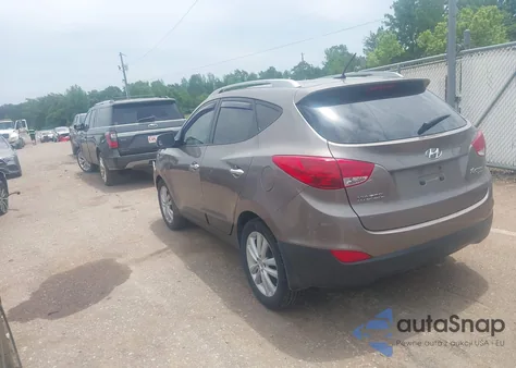 2013 Hyundai Tucson Limited z USA, uszkodzony, nr VIN KM8JU3AC8DU587576